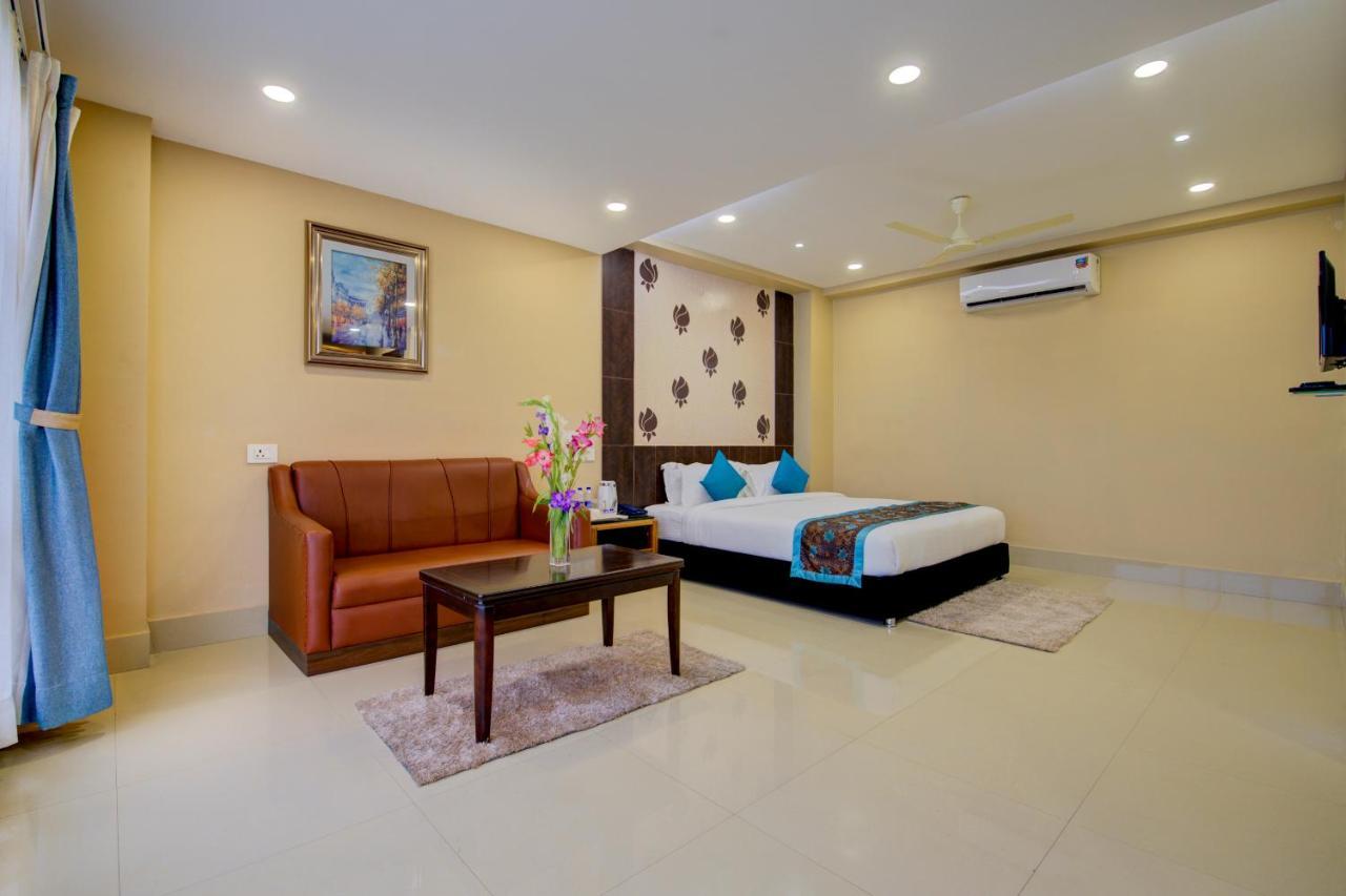 Central Courtyard Boutique Hotel Siliguri Exterior photo
