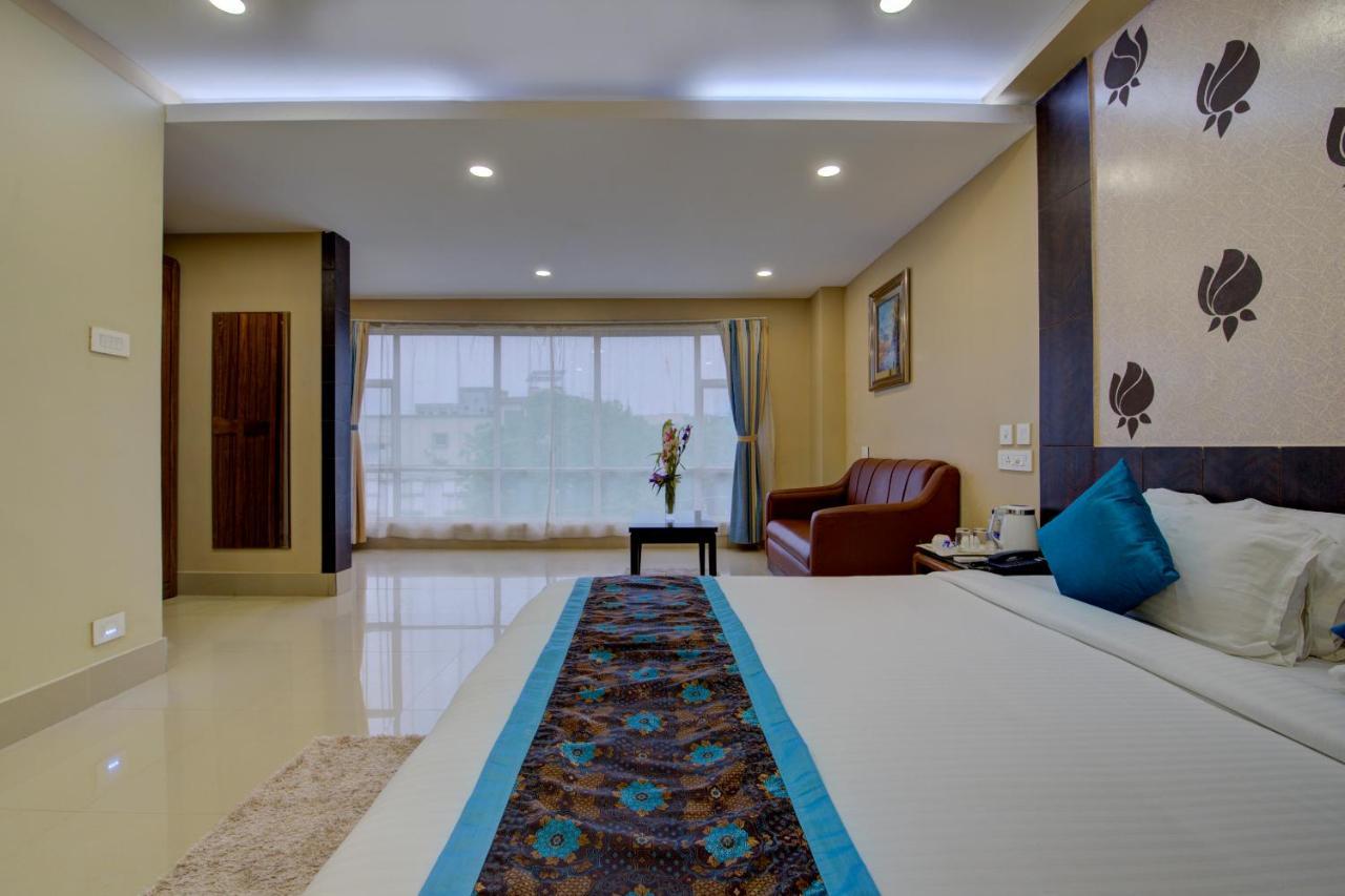 Central Courtyard Boutique Hotel Siliguri Exterior photo