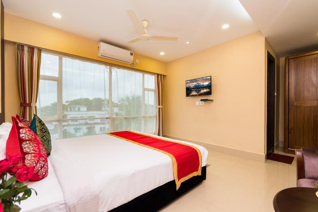Central Courtyard Boutique Hotel Siliguri Exterior photo