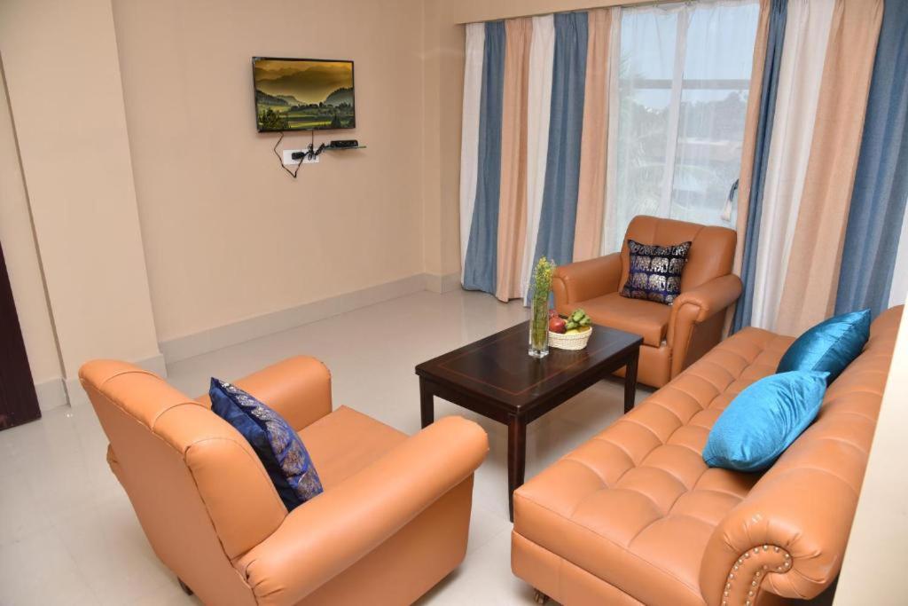 Central Courtyard Boutique Hotel Siliguri Exterior photo