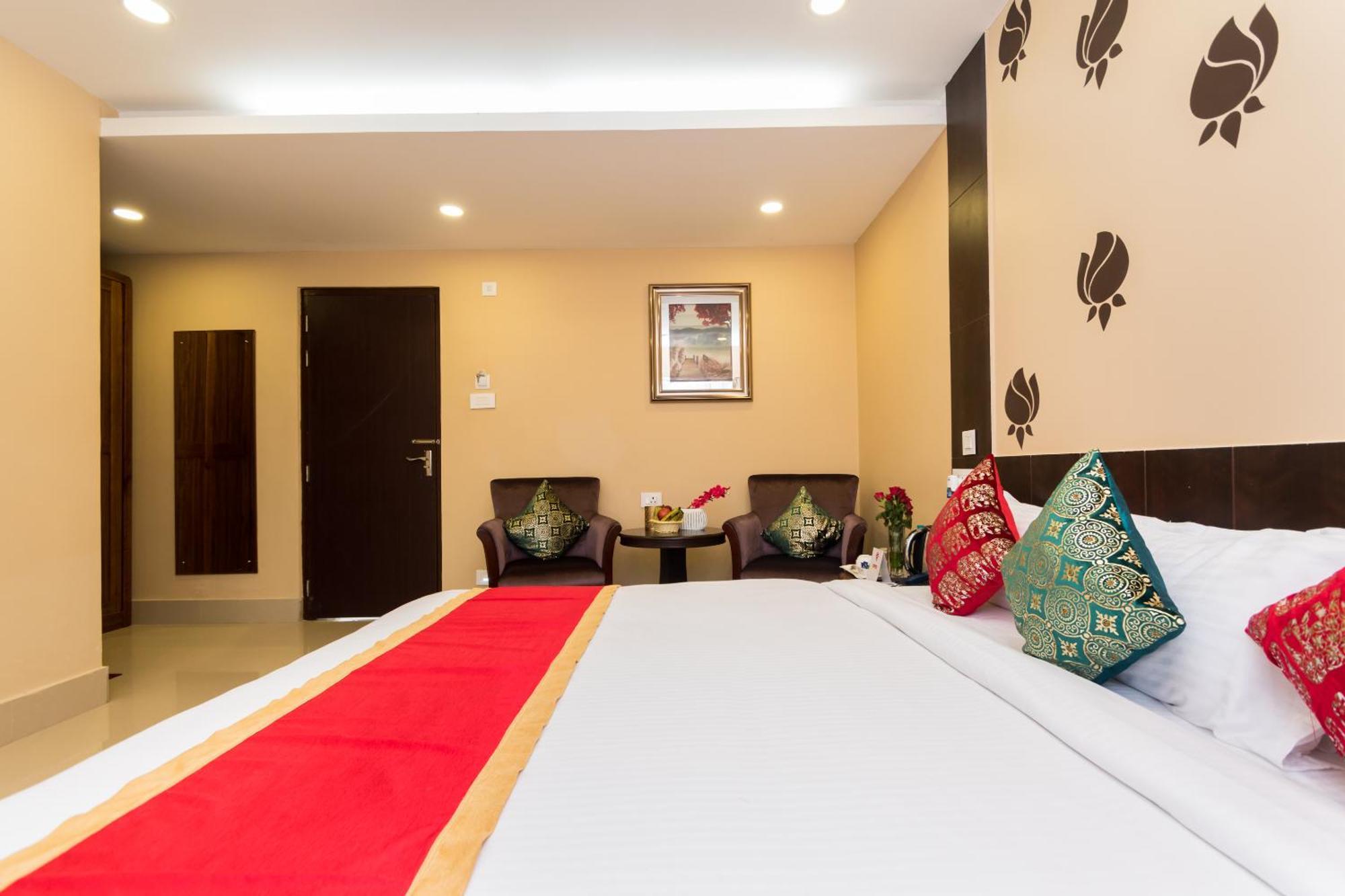 Central Courtyard Boutique Hotel Siliguri Exterior photo