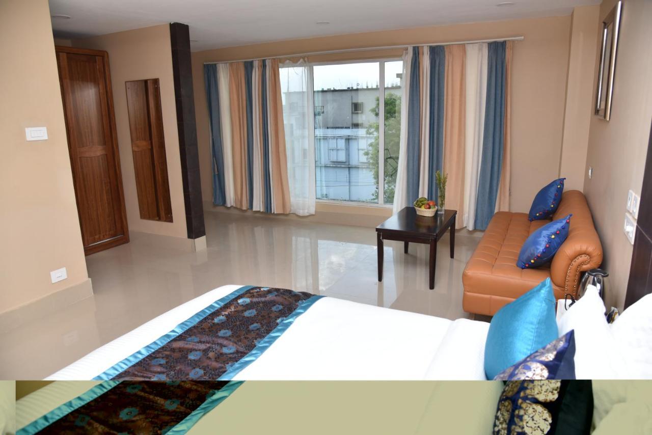 Central Courtyard Boutique Hotel Siliguri Exterior photo